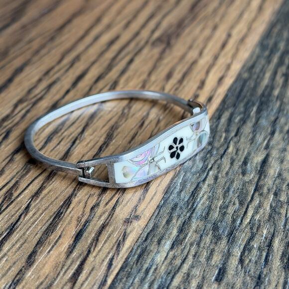 Vintage Mexico Alpaca White Abalone Inlay Hinged Bangle Bracelet Butterfly - Picture 2 of 5